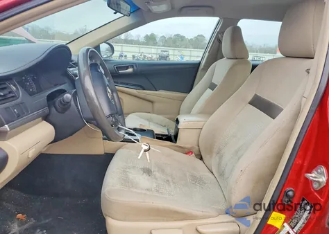 2014 Toyota Camry L z USA, uszkodzony, nr VIN 4T1BF1FK3EU747352